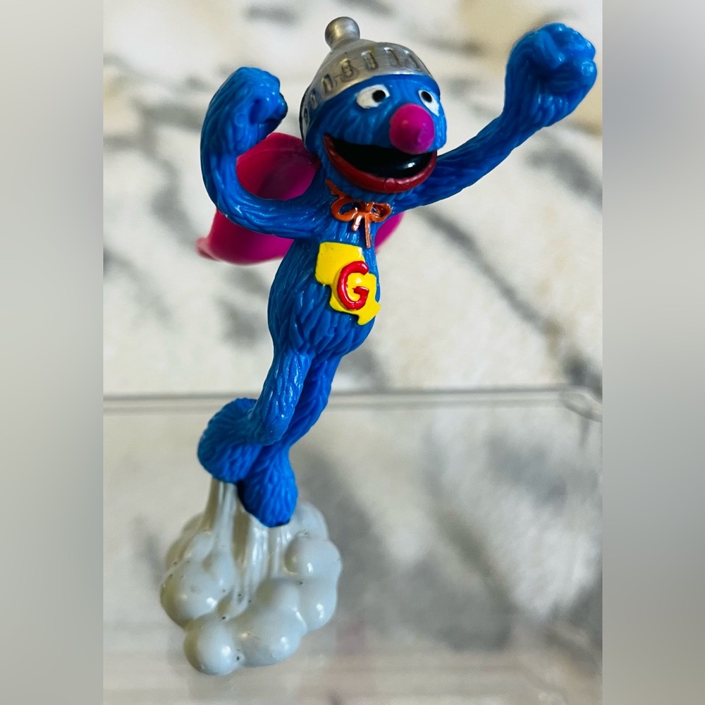 1992 Super Grover/Sesame Street  4” PVC Figurine by Applause Inc.